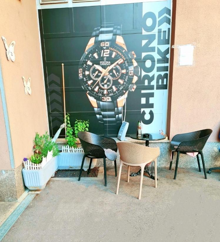 Lea Apartment - Free Parking In Front For 2 Cars Zagreb Exterior foto